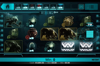 Aliens Touch Mobile Slot Screenshot