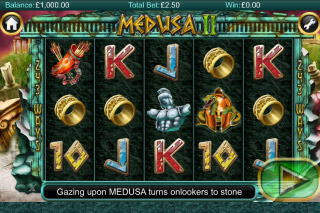 Medusa II Mobile Slot Screenshot