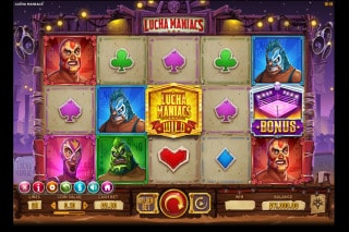 Lucha Maniacs Mobile Slot Machine