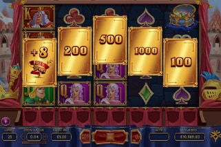 The Royal Family Slot Bonus