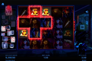 Cash Noire Mobile Slot Game Feature