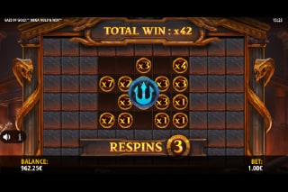 Gaze Of Gold Hold & Win Bonus Feature