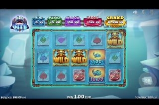 Big Bite Mobile Slot Game with Wilds