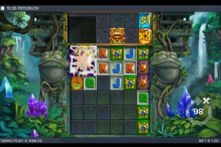 Frog Blox Mobile Slot Game